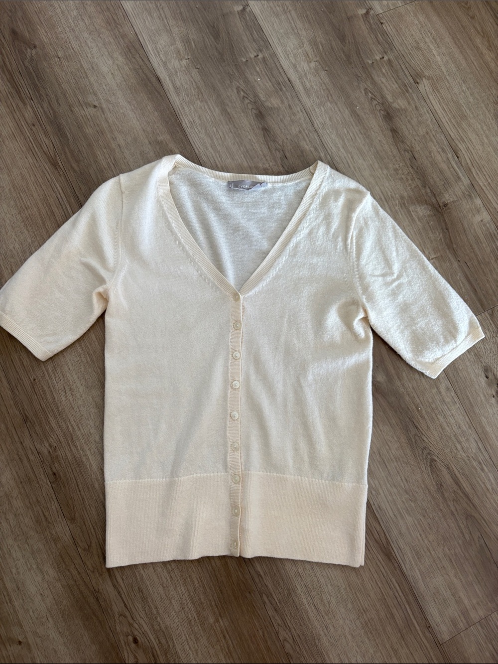Preowned Everlane short sleeve sweater- S